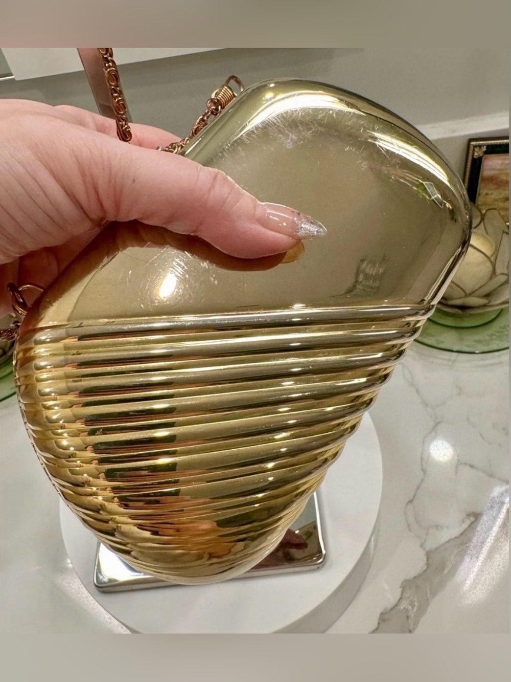 VTG André Cellini Gold-Toned Metal Hinged Shell Clutch Purse/Snail Link Chain VG